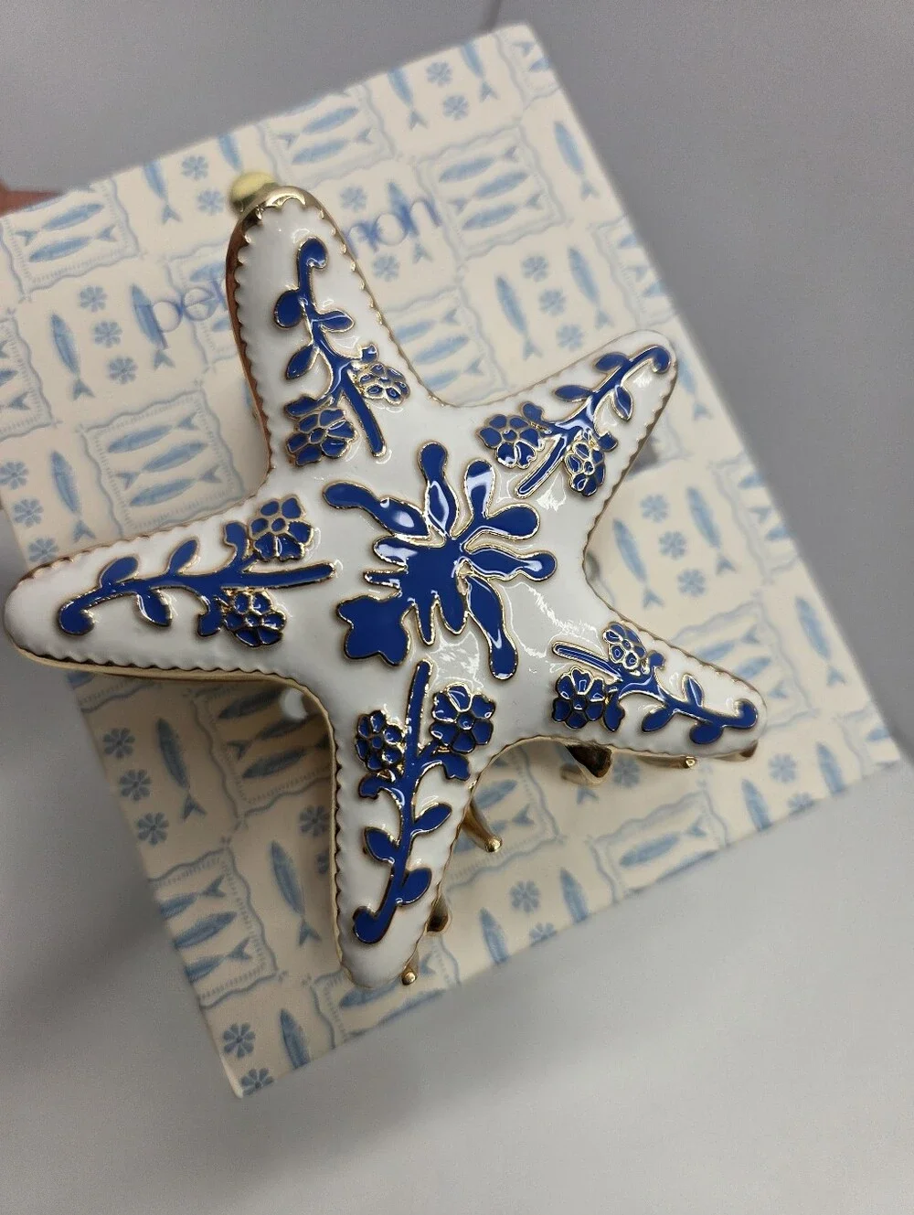 💙▪️Persimmon ▪️White & Blue Starfish Hair Metal Claw Clip with Gold Accents